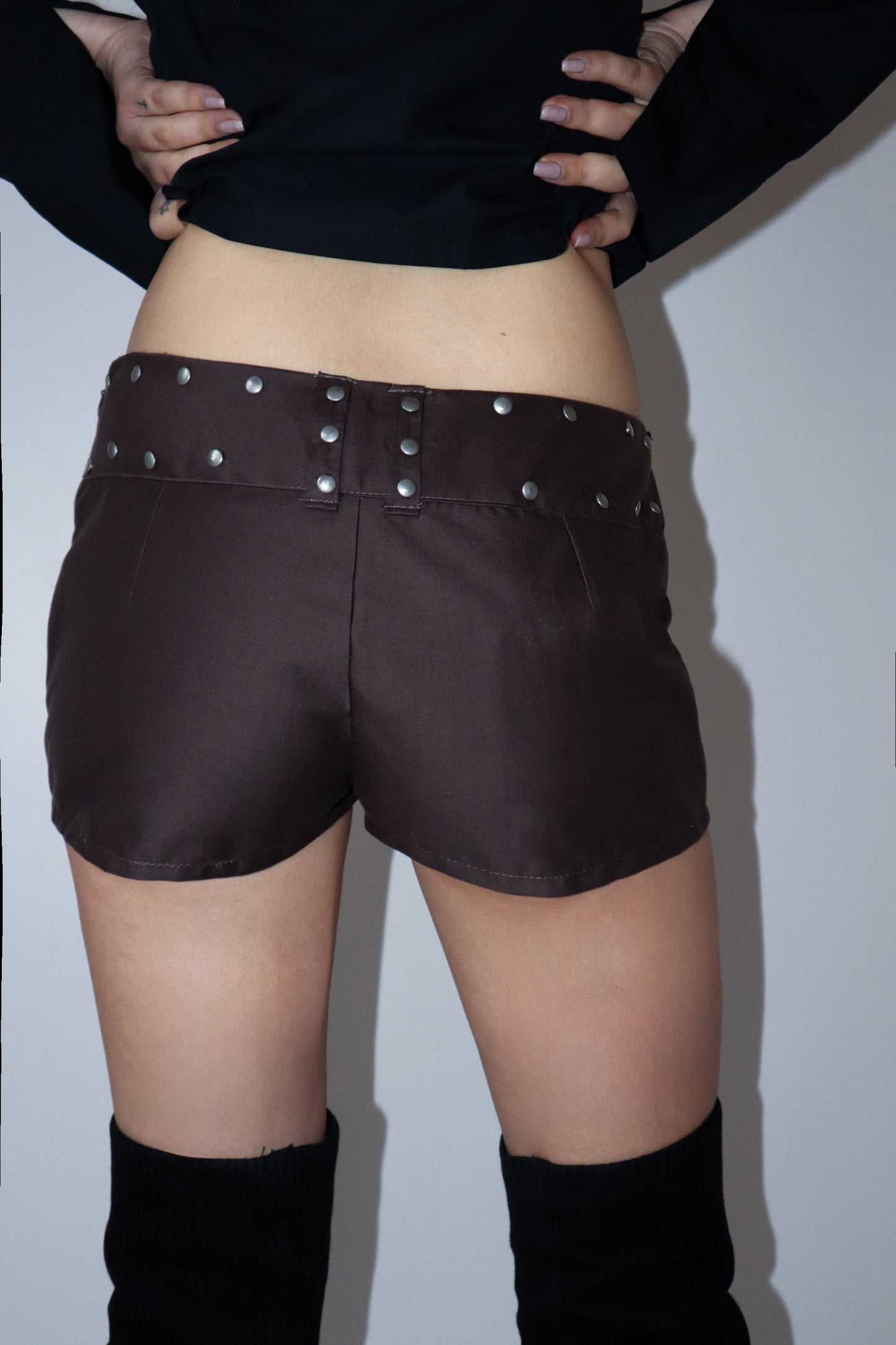 CARLA MINI SHORTS BROWN